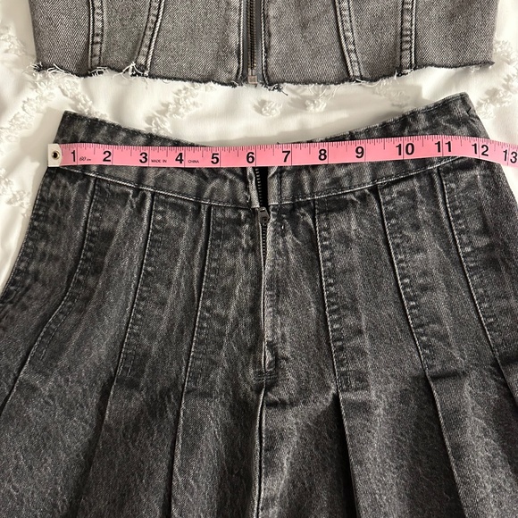 Stradivarius Denim Bustier & Box Pleat Mini Skirt Set (S & 00) - Picture 7 of 9